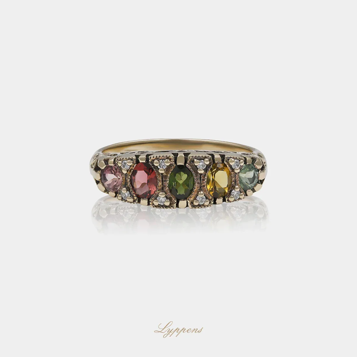 Geelgouden ring met toermalijn en diamant